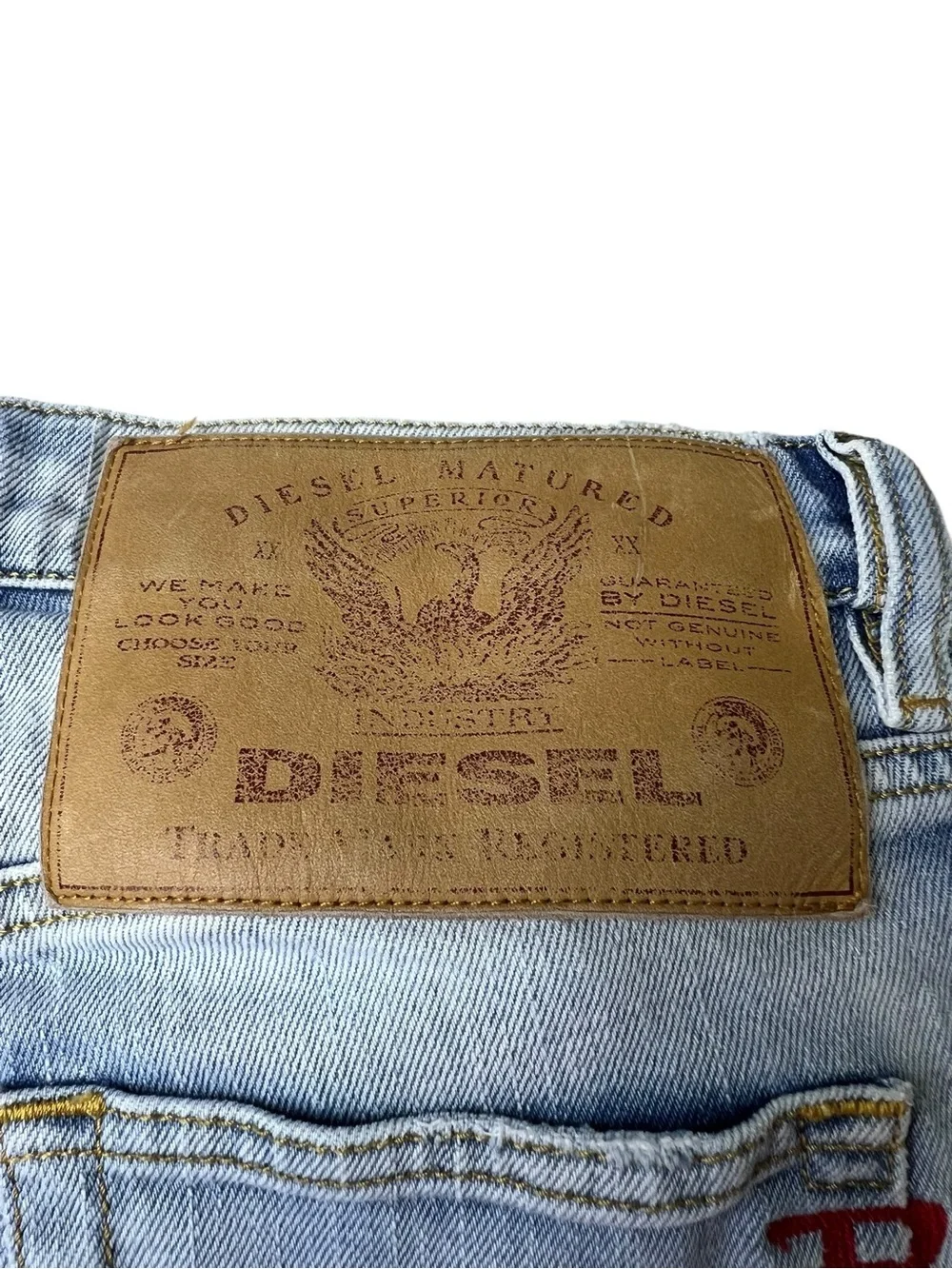 Diesel D-Strukt Slim Fit 29X32 Men’s Light Wash Blue  Jeans